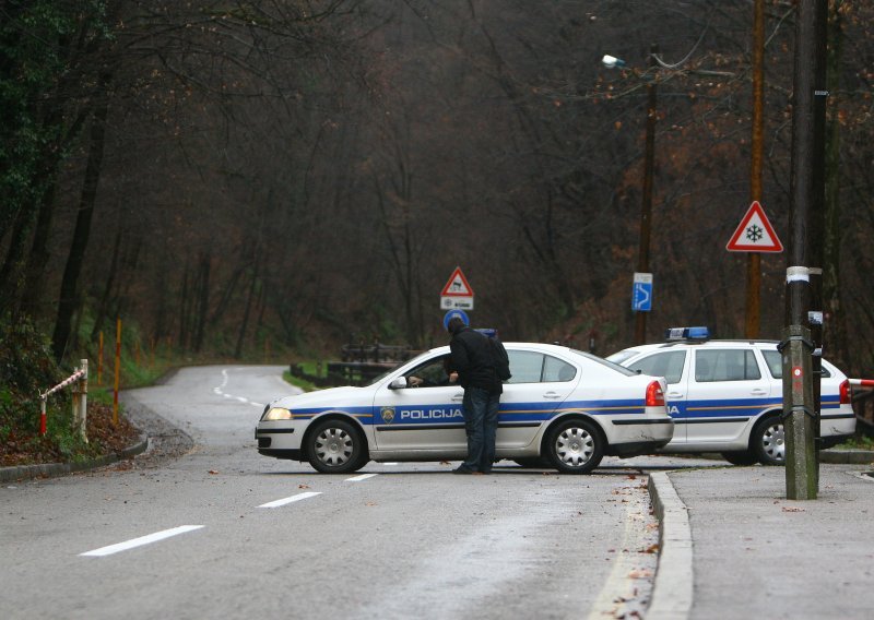 Zatvorene sve ceste kroz Gorski kotar