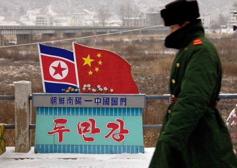 Kina uz granicu sa Sjevernom Korejom gradi izbjegličke kampove za slučaj Kimova pada