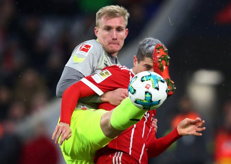 Bayern teškom mukom slomio Köln, junak Lewandowski