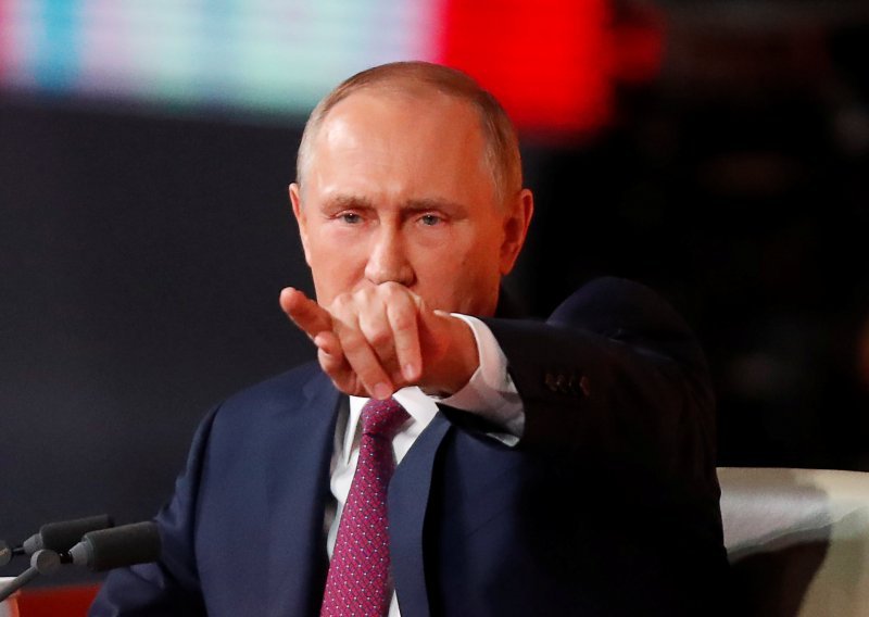 Nakon gotovo 20 godina na vlasti Putin juri po novi mandat