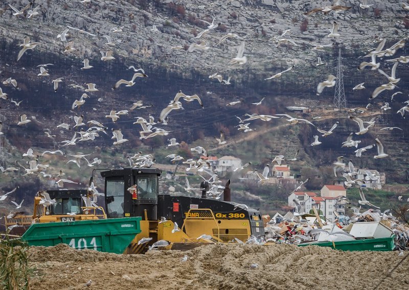 S odlagališta Karepovac do sada prebačeno 200 tisuća kubika otpada