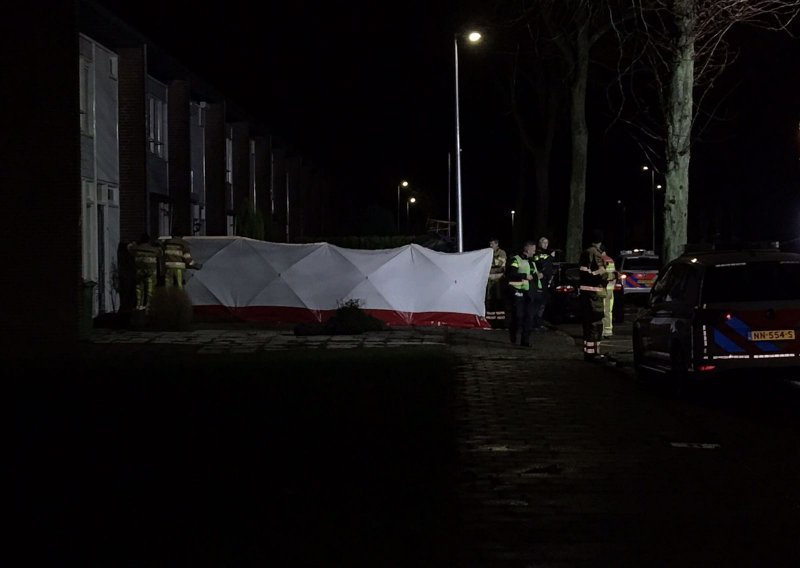 Dvoje ubijenih, nekoliko ranjenih u napadu nožem u Nizozemskoj