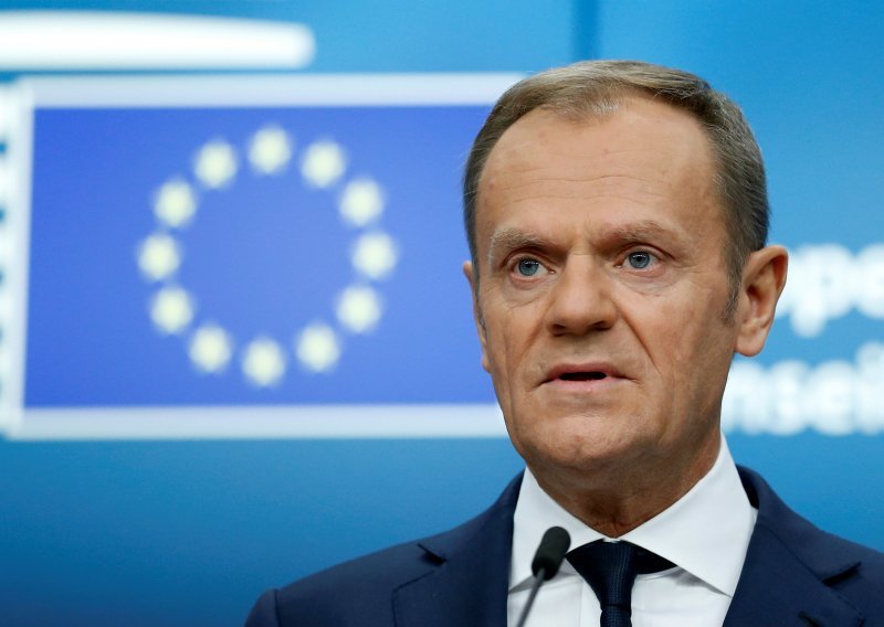Nesuglasice na čelu EU? Tusk šokirao: Izbjegličke kvote su neučinkovite