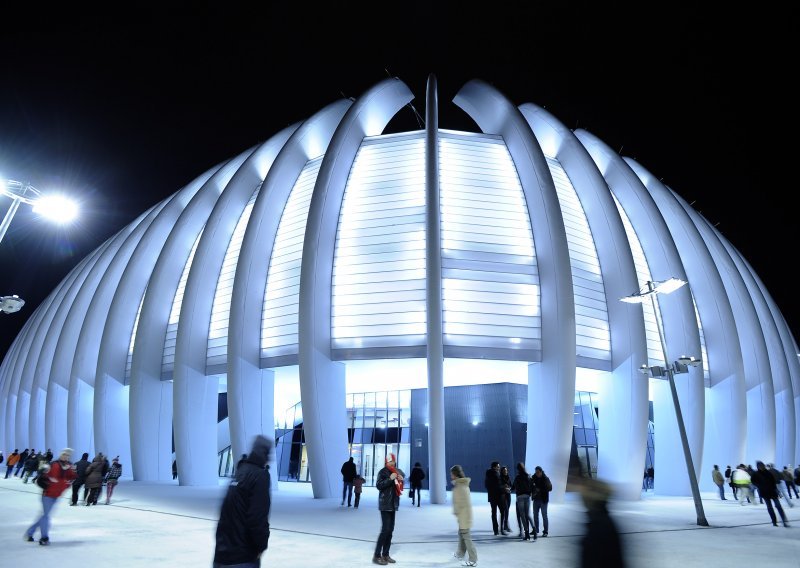 Beogradska Arena lovi novog sponzora. Što čeka Arena Zagreb?