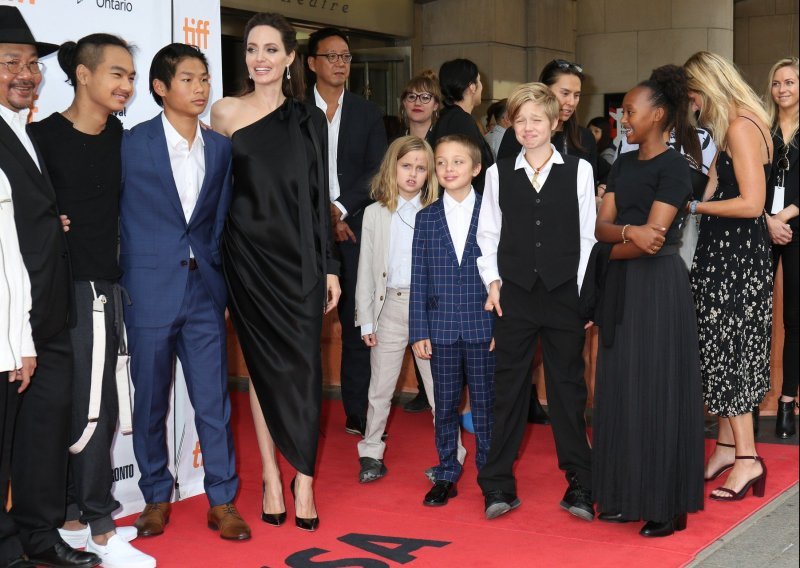 Angelina Jolie otkrila kako školuje svoju djecu