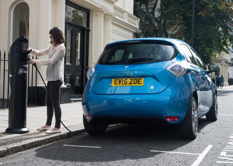 U idućih pet godina stiže čak 127 potpuno novih električnih automobila. Tko će ih kupovati?