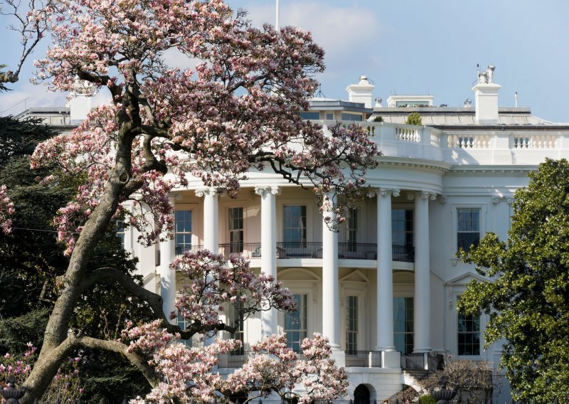 Melania Trump donijela tešku odluku i naredila uklanjanje stoljetnog zaštitnog znaka Bijele kuće