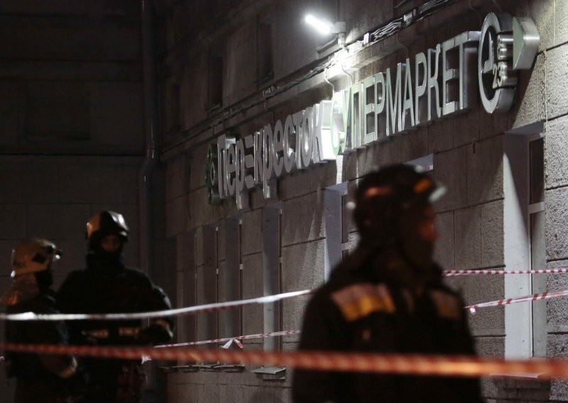 Eksplozija u trgovačkom centru u Sankt Peterburgu, nekoliko ozlijeđenih