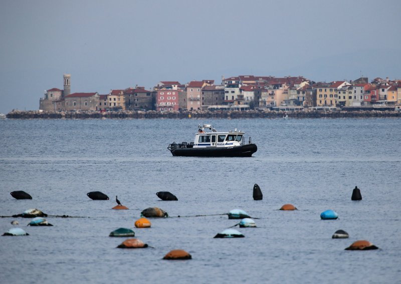 Slovenci se koškaju oko spora s Hrvatskom; Janša krivnju svalio na Pahora