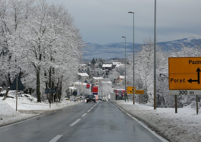 Čeka nas neumorna kiša, pred kraj dana moguć i snijeg