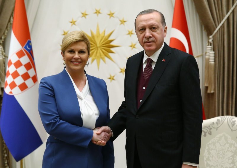Grabar-Kitarović putuje u Tursku, evo o čemu će razgovarati s Erdoğanom