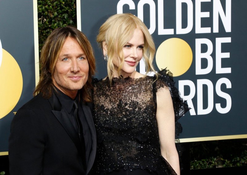 Svi govore o čudnom poljupcu Nicole Kidman i Keitha Urbana