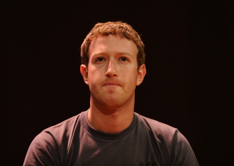 Gazda Facebooka najavio borbu protiv širenja lažnih vijesti