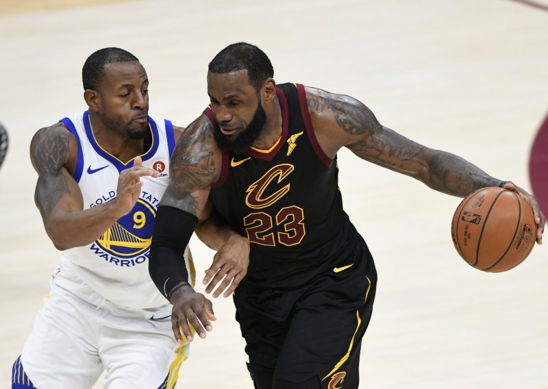 Golden State održao lekciju Clevelandu i LeBronu; Bogdanović solidan u pobjedi