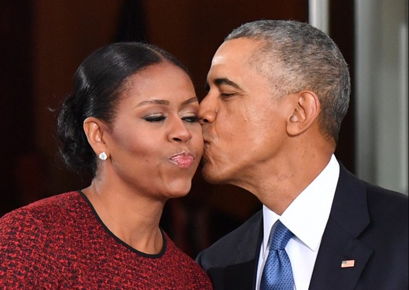 Barack Obama iznenadio suprugu za njezin rođendan, evo što joj je poklonio