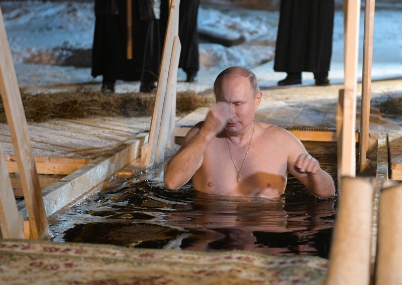 Glasnogovornik Kremlja impresioniran, Putina nazvao 'apsolutnim prvakom političkog Olimpa'