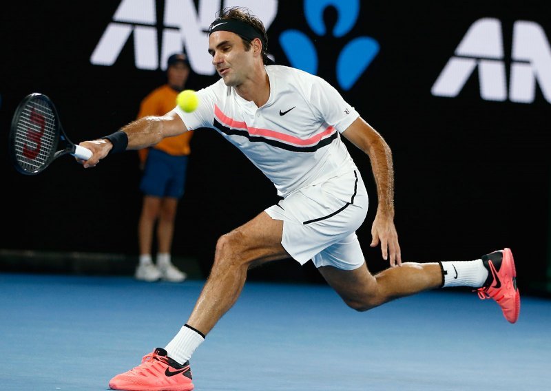 Federer uvjerljiv u pohodu na novu titulu, Marin Čilić i Petra Martić igraju noćas