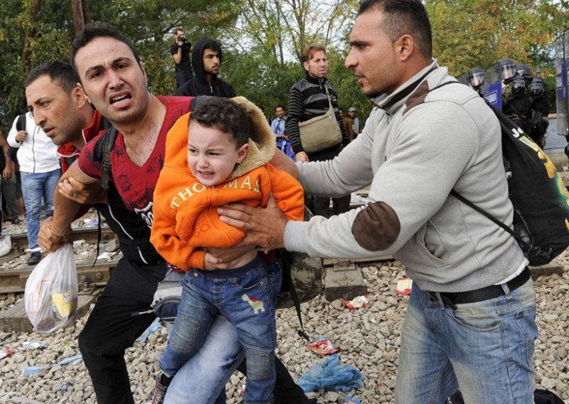 Austrija predlaže sankcije protiv država EU-a koje ne žele primiti izbjeglice