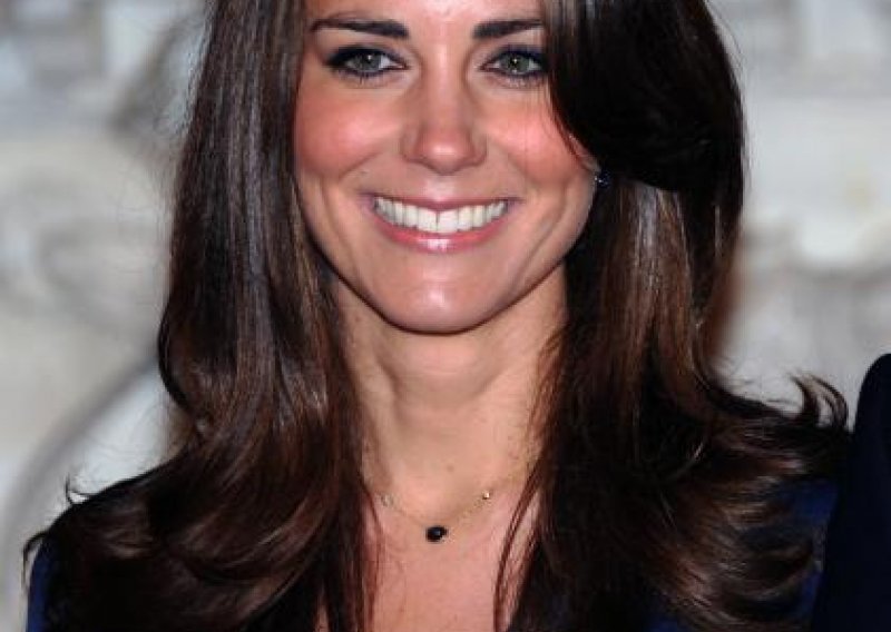 Kate Middleton kreirala zaručničku - ogrlicu