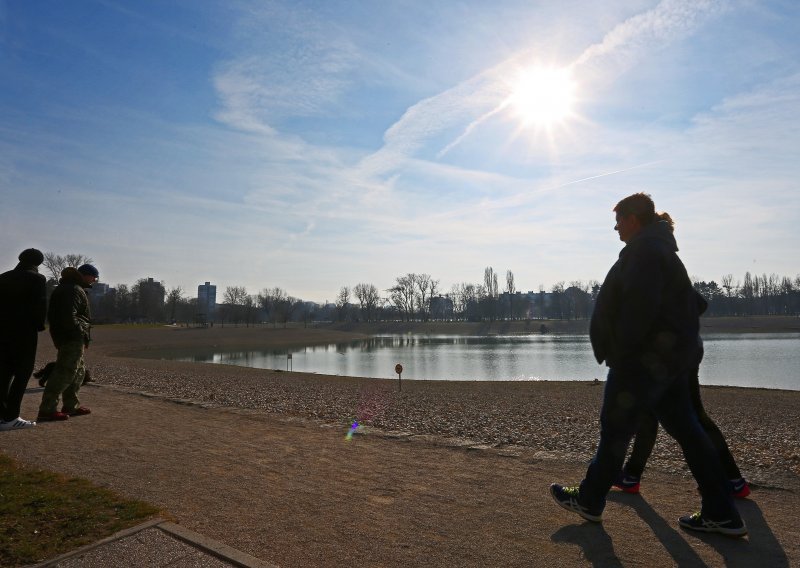 I dalje toplo, no krajem tjedna stiže promjena vremena