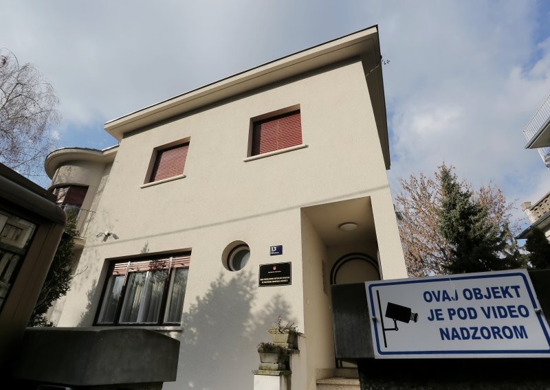 Država prodaje bivšu rezidenciju Stjepana Mesića