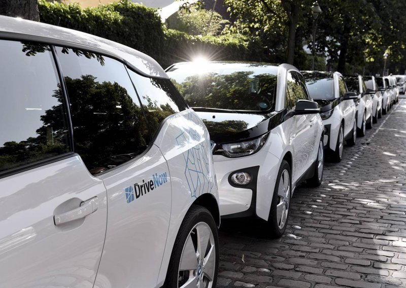 BMW i Daimler udružuju snage protiv Ubera