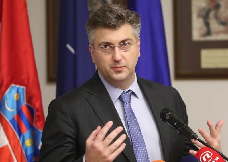 Plenković zatražio dodatnu analizu savjetničkih ugovora Agrokora