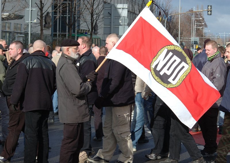 Gornji dom njemačkog parlamenta traži ukidanje ekstremno desne NPD