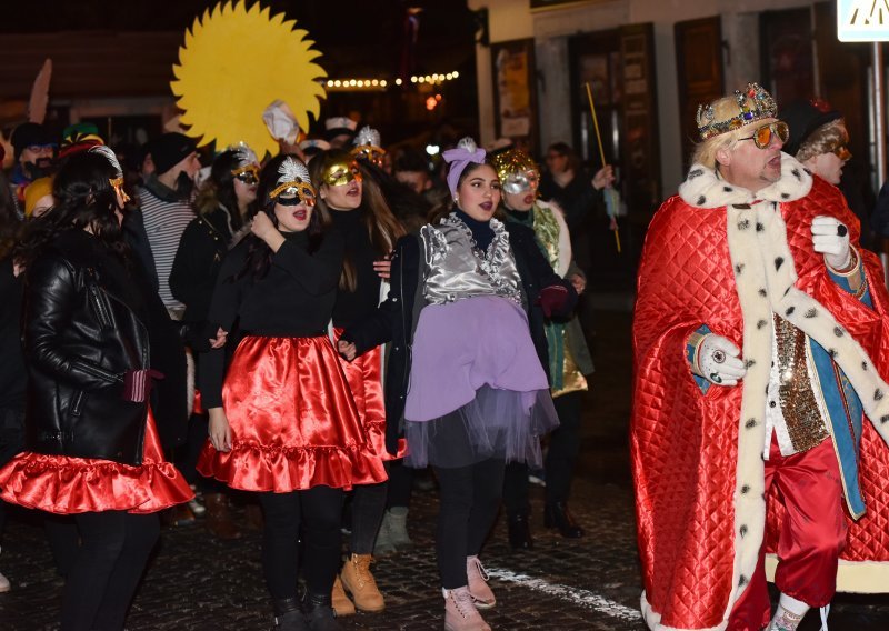 Preuzimanjem ključeva od gradonačelnika Beljaka otvoren 192. Samoborski fašnik