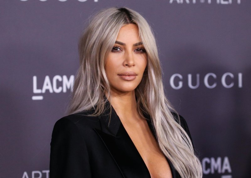 Miriše na uspjeh: Kim Kardashian u četiri dana zaradila 10 milijuna dolara