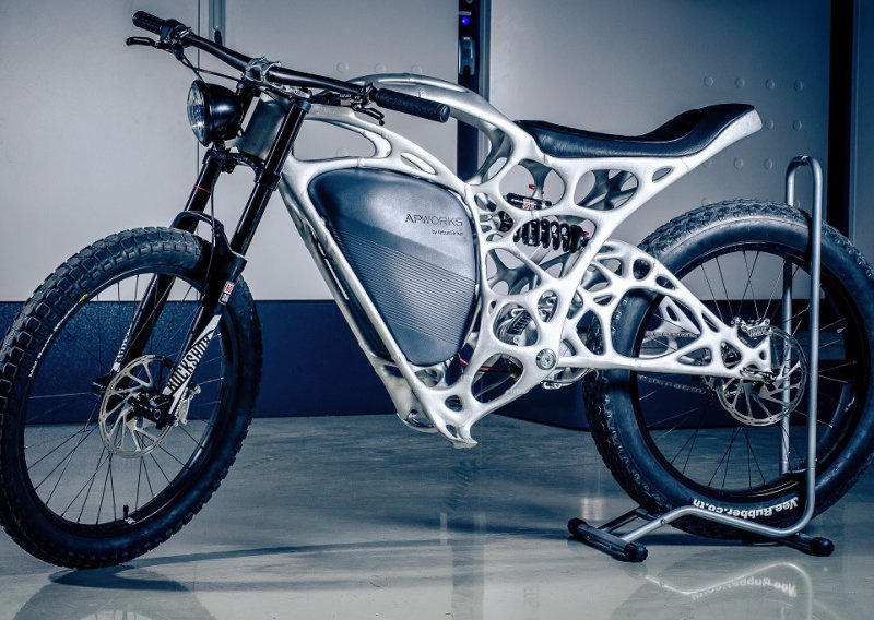Da, ovo je prvi motocikl dobiven 3D ispisom