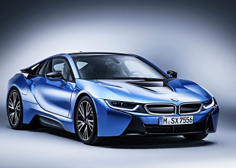 BMW za 10 godina gasi proizvodnju benzinaca i dizelaša
