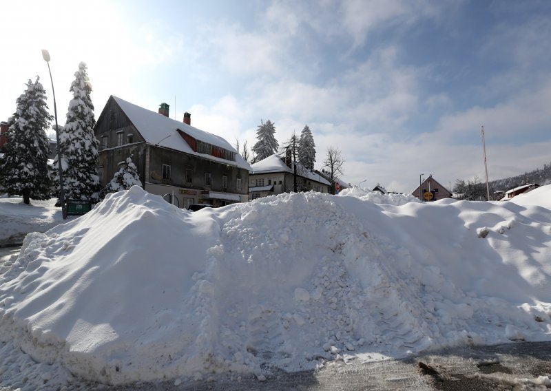 Pogledajte zimsku idilu u gradu s najviše snijega u Hrvatskoj