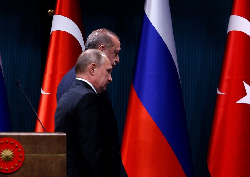 Upozorenje analitičara: Nastavi li EU odbijati zapadni Balkan, Rusi i Turci mogli bi zavladati regijom