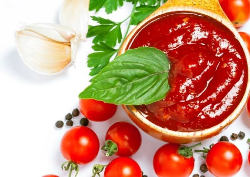 Kako brzo napraviti umak od rajčice bez recepta