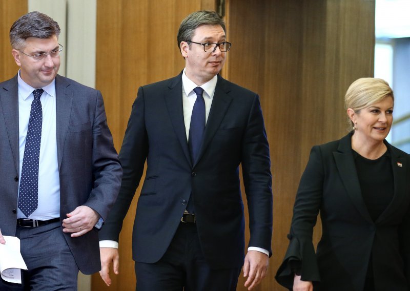 Zavadi, pa vladaj: U sukobu Plenkovića i Grabar Kitarović najviše je profitirao - Vučić