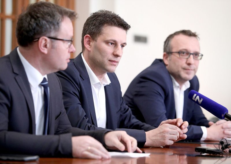 Petrov spustio Vrdoljaku: Je li se HNS uopće dogovorio s Vladom oko reforme obrazovanja?