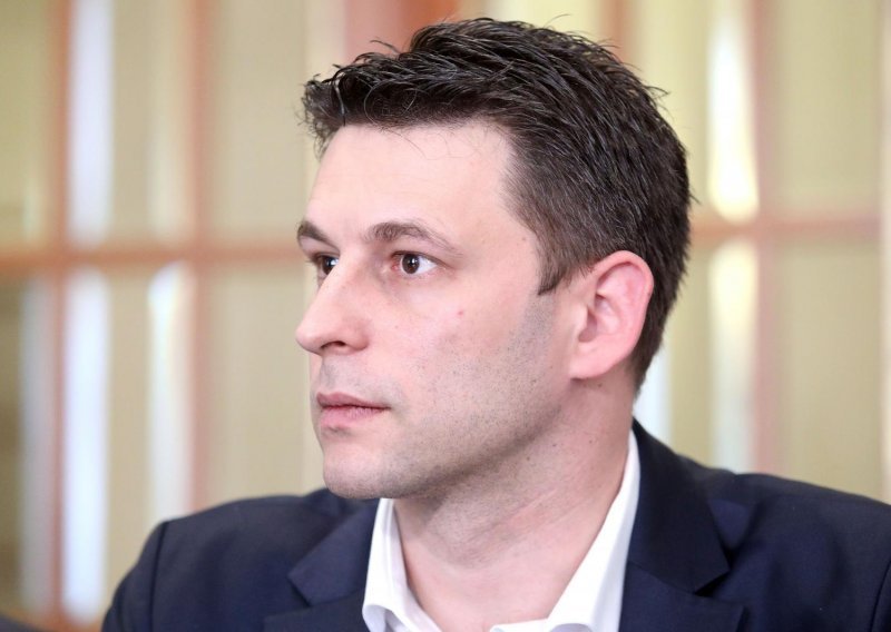 Petrov: 'Most je pokazao da se može drugačije, pokušali su nas i kupiti i slomiti, ali nisu uspjeli'
