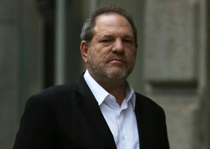 Izgleda da je Harvey Weinstein postigao nagodbu sa ženama koje ga optužuju, ukupno će isplatiti oko 44 milijuna dolara odšteta