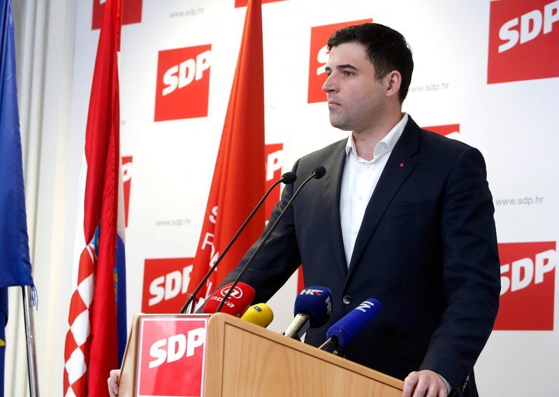 Bernardić: SDP će ubuduće imati 50 posto žena na listama