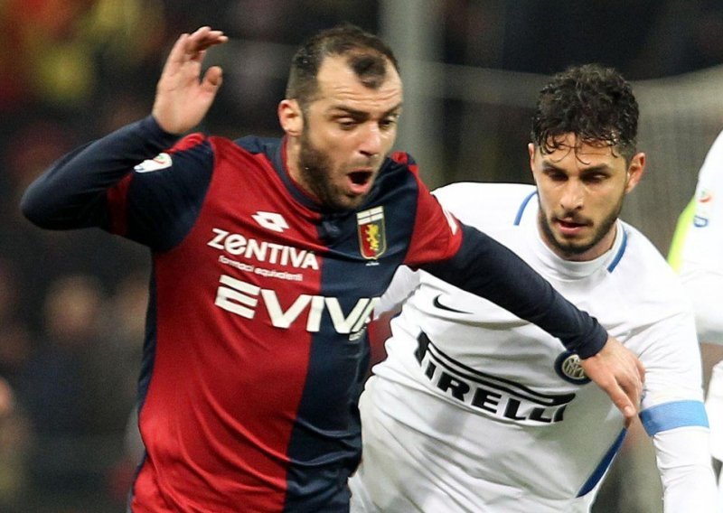 Inter se vratio lošim starim navikama, Genoa mu očitala lekciju