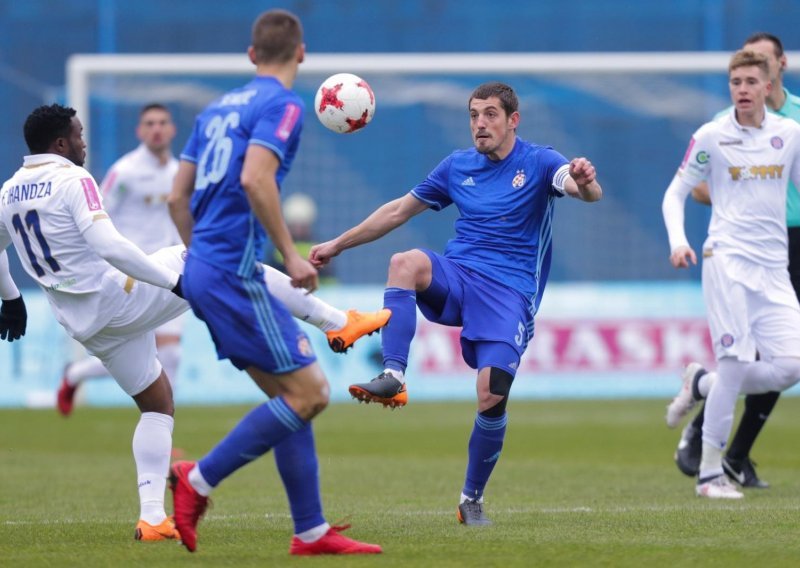 Hajduk u dramatičnom derbiju šokirao Dinamo na Maksimiru