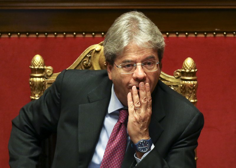 Gentiloni otpušten iz bolnice nakon zahvata na srcu