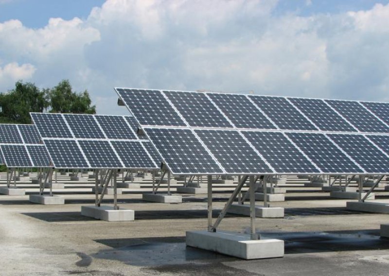 Siemens se povlači iz solarne energije