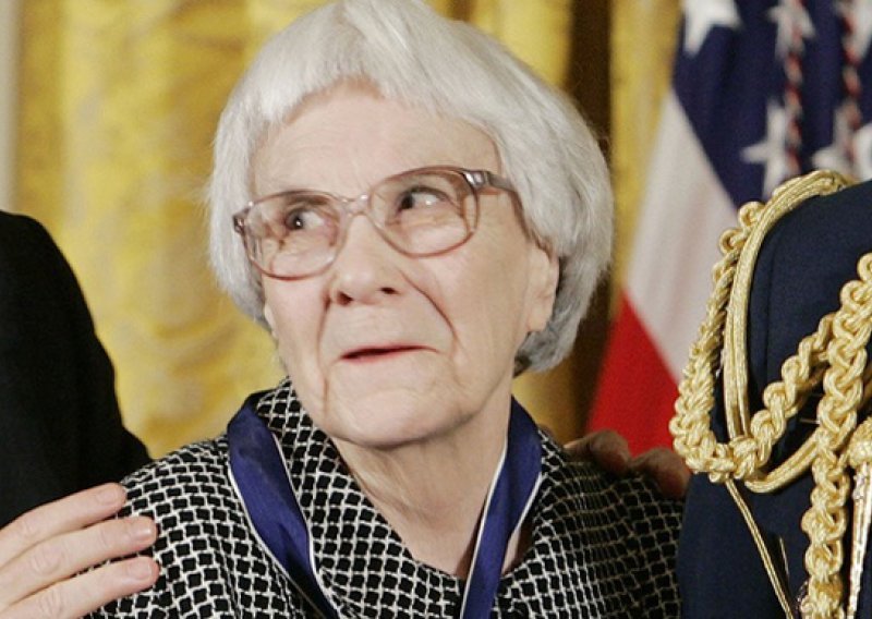 Preminula Harper Lee, autorica knjige 'Ubiti pticu rugalicu'