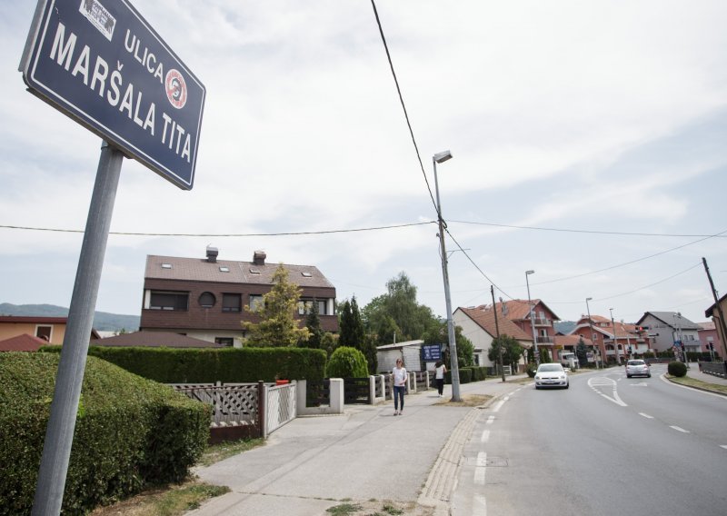 Titovo ime nestalo i iz Zaprešića, umjesto maršala - branitelji i Stepinac