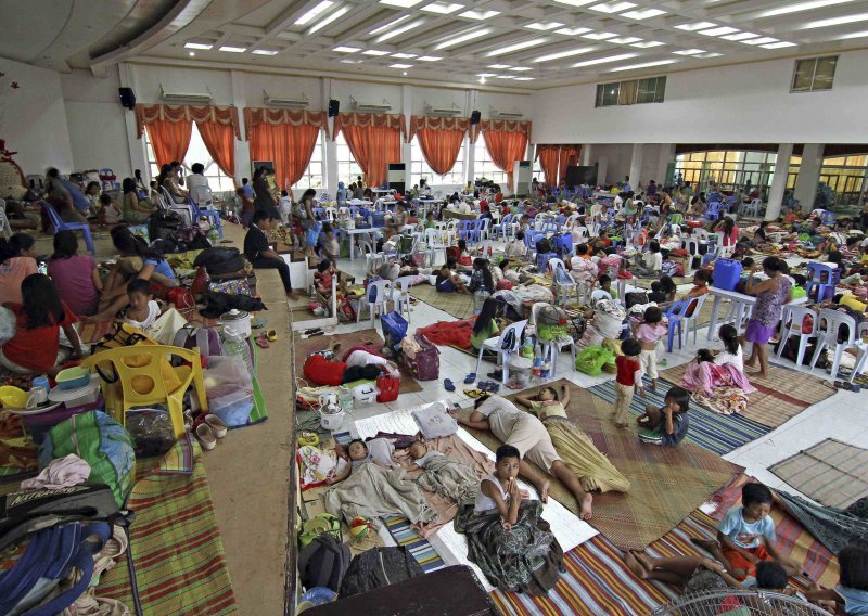 Masovne evakuacije pred tajfunom Hagupit