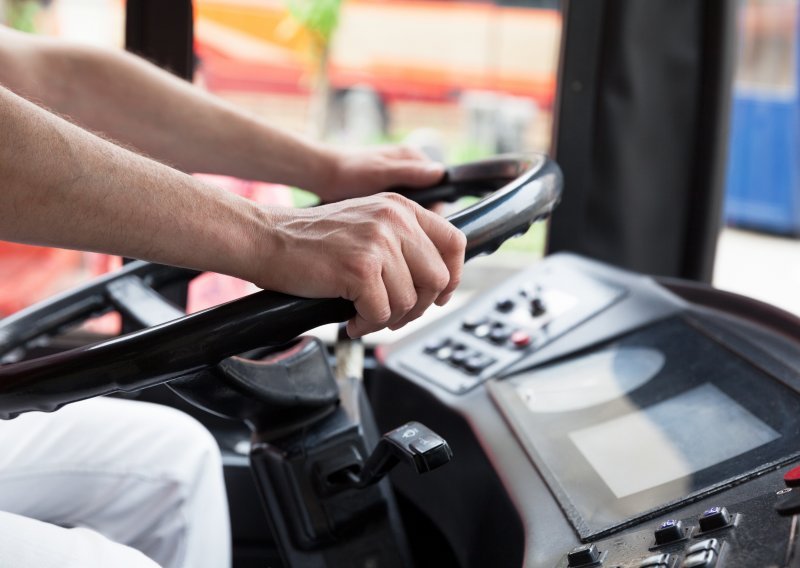 Slijepom Slovencu sa zavoda nudili posao vozača autobusa