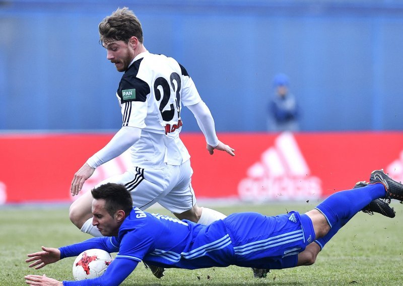 Dinamo protiv Slavena u prvom dijelu doživio šok sa Soudanijem, a u nastavku ipak zabio