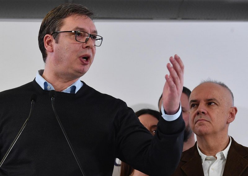 Vučić pisao Trumpu: Srbija se u dva svjetska rata borila na strani prava i pravde